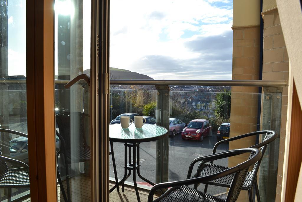 Parc Y Bryn Luxury Penthouse Apartment Aberystwyth Buitenkant foto